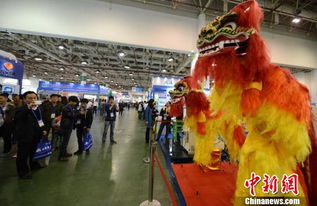 形態(tài)各異機器人亮相廈門工博會